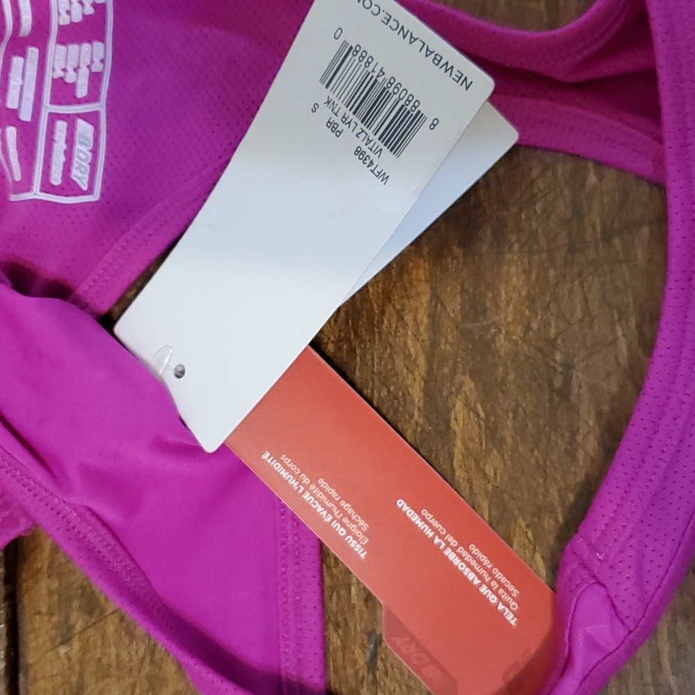 NWT New Balance Athletic Racerback Top Small - Picture 9 of 12